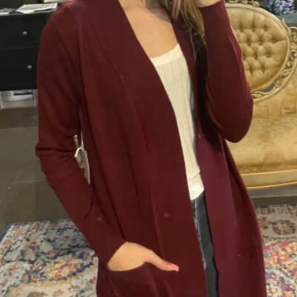 Sold - Sold - NWT- Treasure & Bond Deep Red/Orange Open Front - Picture 2 of 15